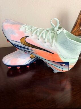 Nike Soccer Cleats in Mint Green, Coral & Navy
